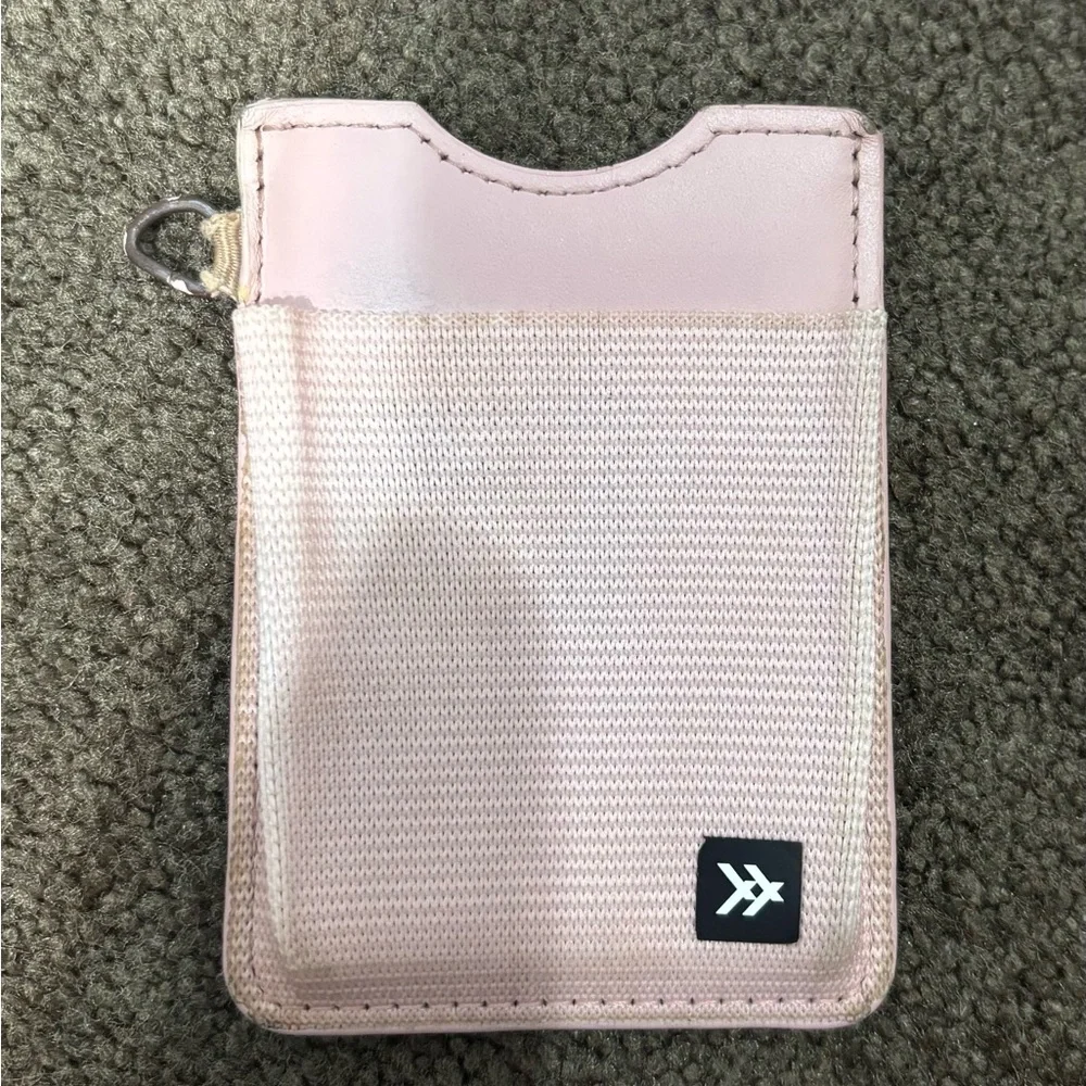 Thread | Vertical Wallets | Rose Dust - Picture 4 of 5